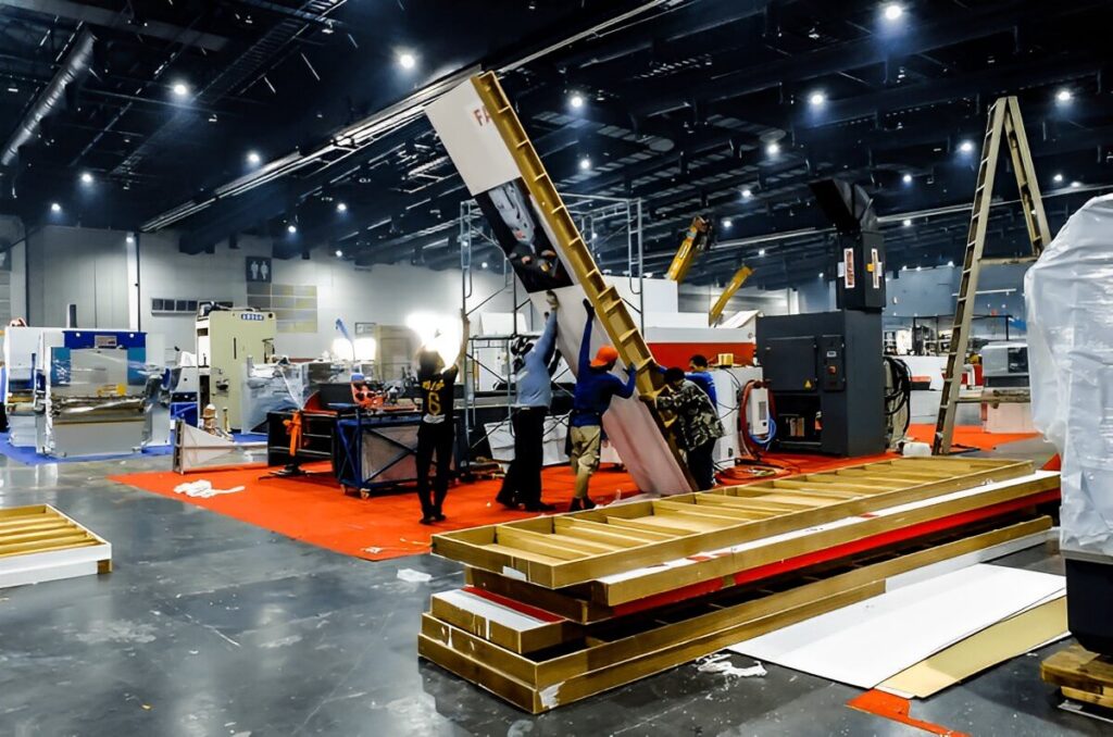 Монтаж выставочных стендов